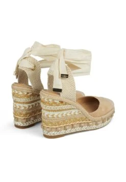 Alma En Pena Gomez - Cuñas - Arena -Alma En Pena 05cce13ed01744c6bf2b0931c207f514