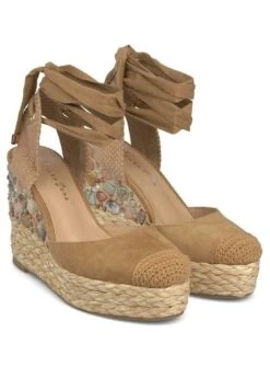 Alma En Pena Lacunza - Zapatos De Salón Con Cordones - Camel -Alma En Pena 1bfd0818766e4892b5bd534de7d3af3b