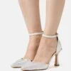 Alma En Pena Tacones - White