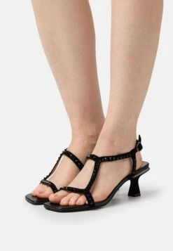 Alma En Pena Sandalias - Black