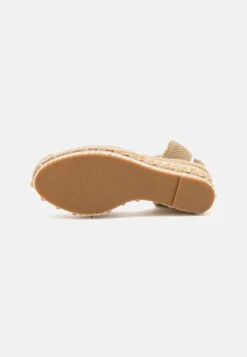 Alma En Pena Sandalias Con Plataforma - Beige -Alma En Pena 53d9b2c7494142eba03d406594b22d63