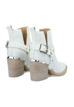 Alma En Pena Botines Camperos - Blanco -Alma En Pena 8740c49e976044f284778fbeed3a0025