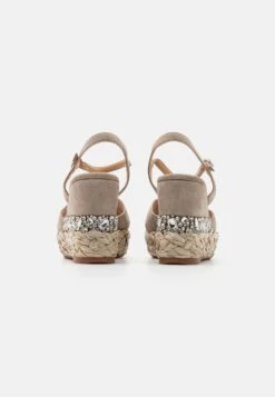 Alma En Pena Sandalias Con Plataforma - Taupe -Alma En Pena 8ed7c3513d3348a4a52203214adc2fb0