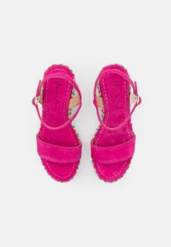 Alma En Pena Sandalias Con Plataforma - Fuxia -Alma En Pena 913a73b397434562991e45ea9e760524