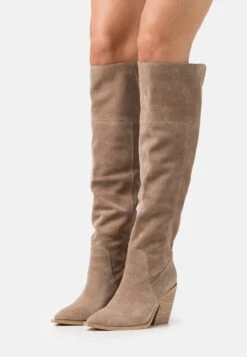 Alma En Pena Botas Mosqueteras - Beige